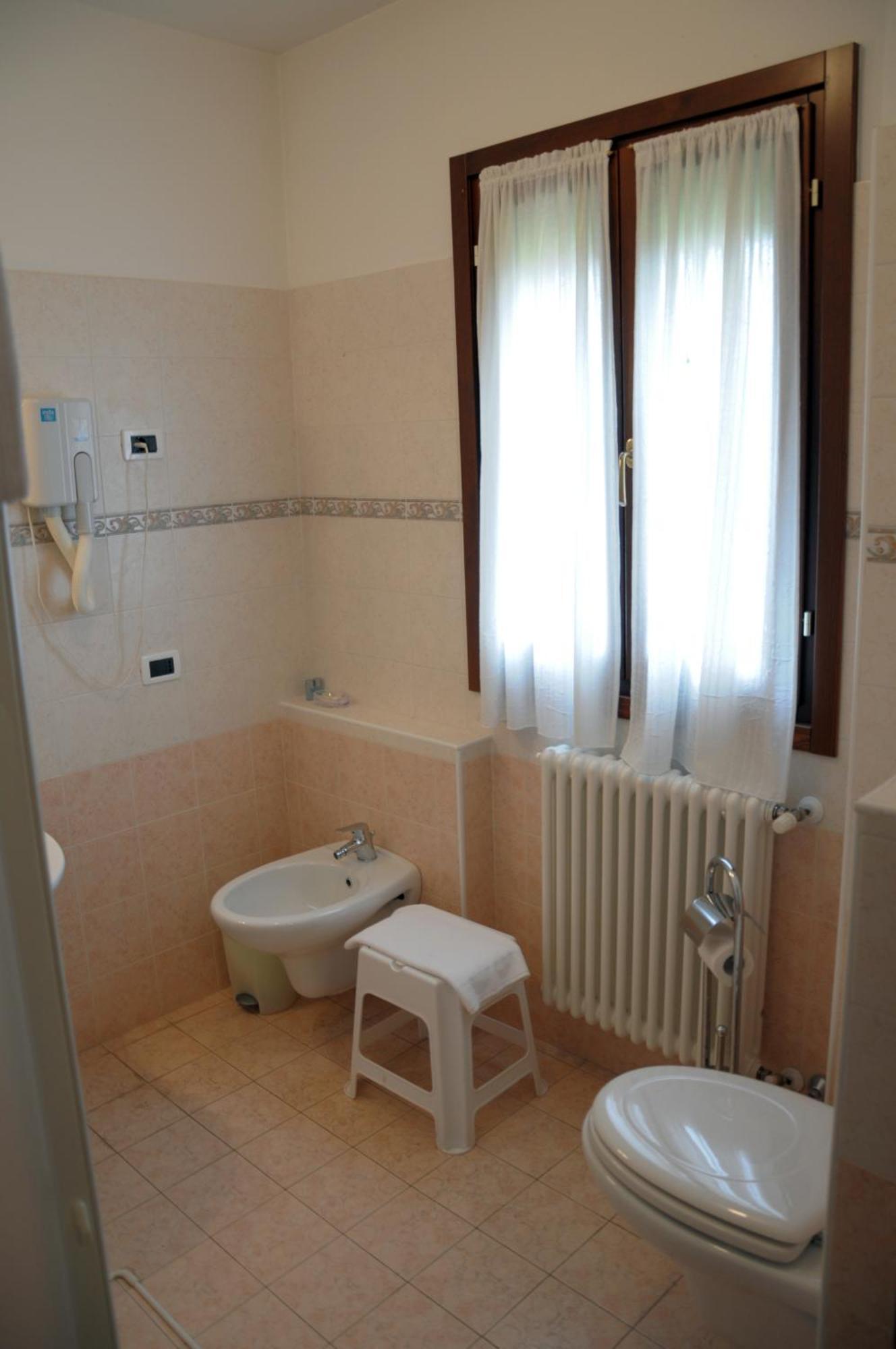 Agriturismo-R&B Corte Dei Gioghi フェラーラ エクステリア 写真