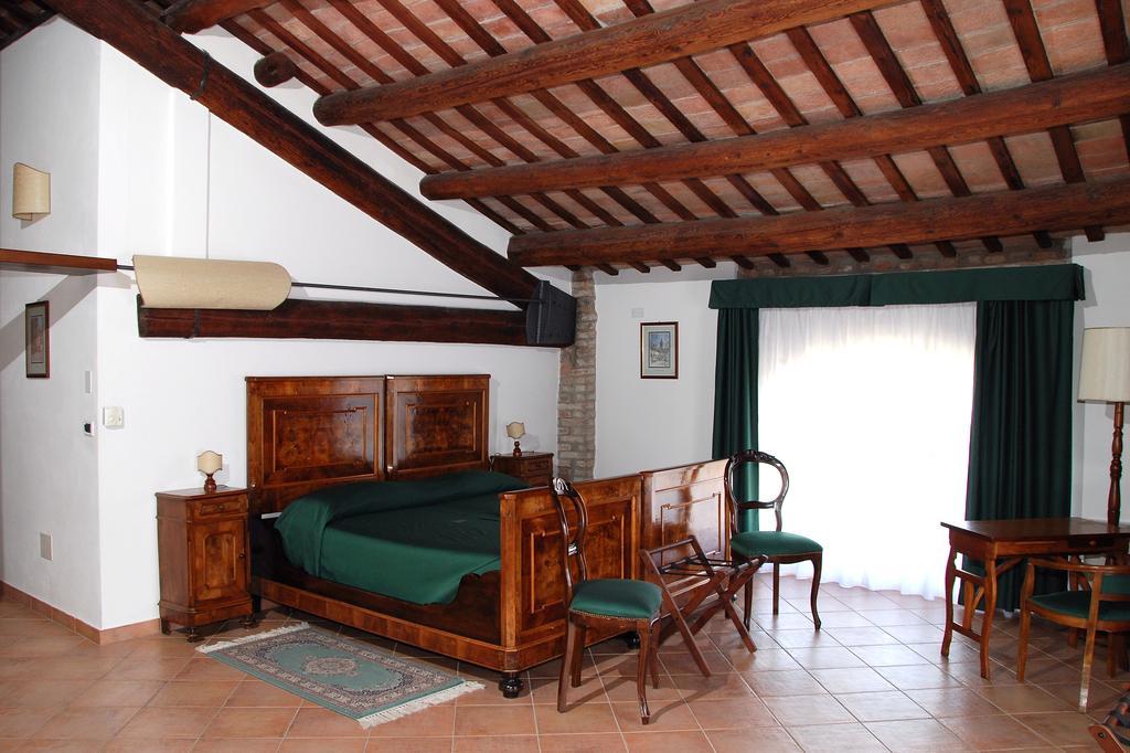 Agriturismo-R&B Corte Dei Gioghi フェラーラ エクステリア 写真